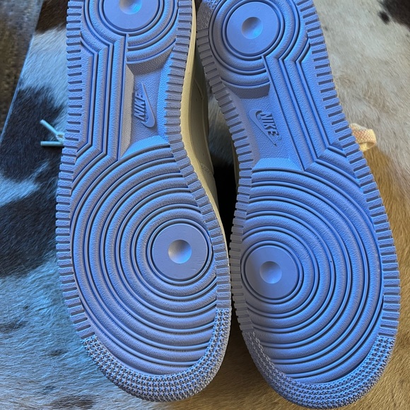 Air Force 1 Custom Colorway 🌈 - Picture 3 of 8